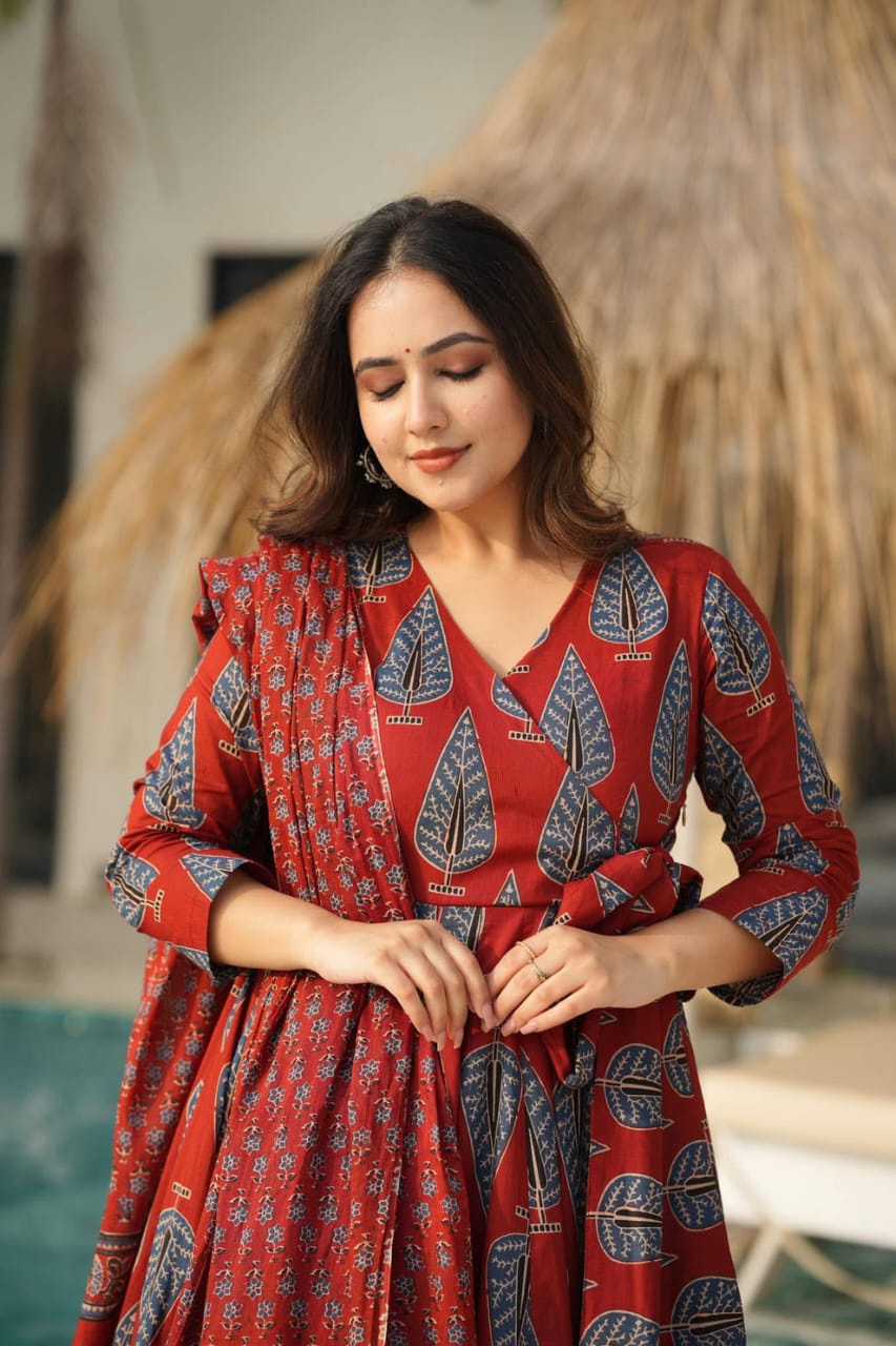 Libas Graceful Maroon Ethnic Set With Blue Leaf Block Print
