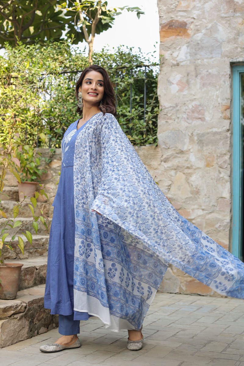 Libas Blue Kurta Suit Set With Floral Embroidery