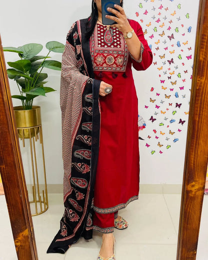 Libas Traditional Red Kurta Set With Ajrak Dupatta